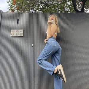 Meet your Posher, Mila